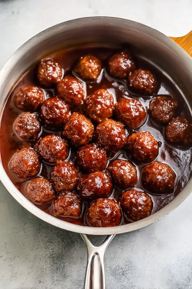 Crockpot Meatballs with Grape Jelly Sauce