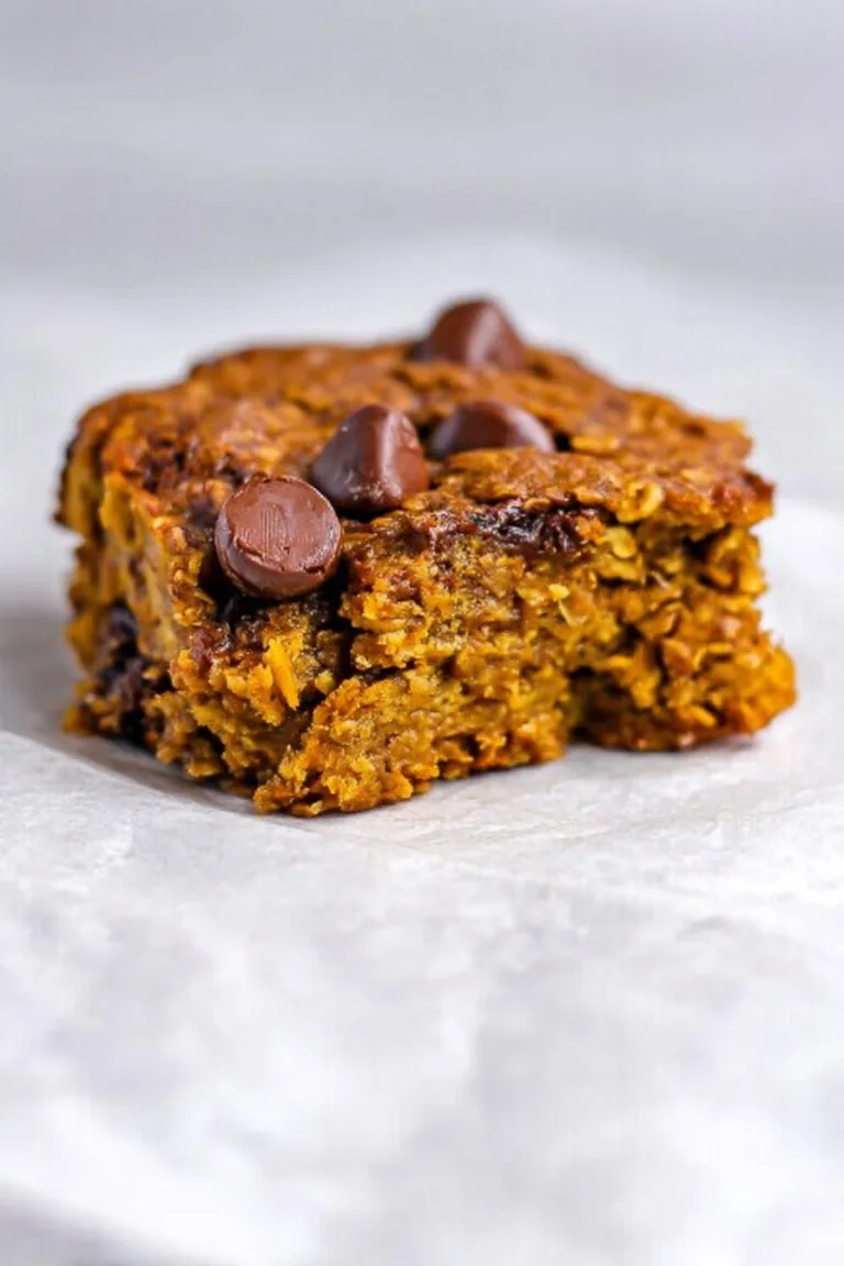 Healthy Pumpkin Oatmeal Bars