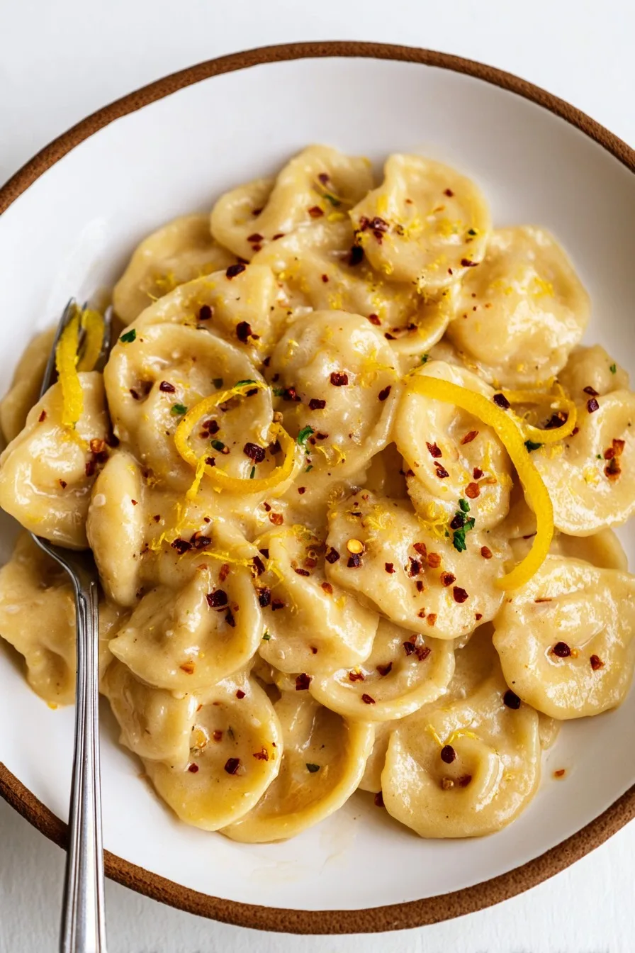 Creamy roast garlic and lemon pasta sauce